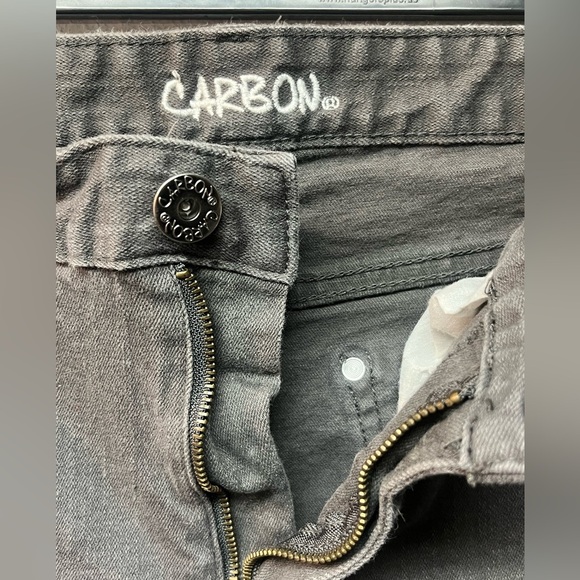 Carbon gray denim cut off shorts. Size 34 - Picture 3 of 4
